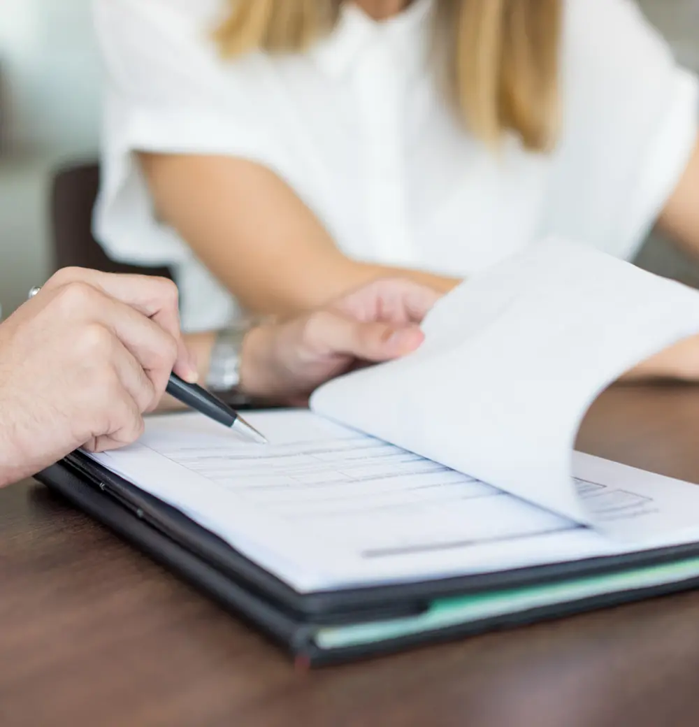 Schulung & proaktive Kommunikation